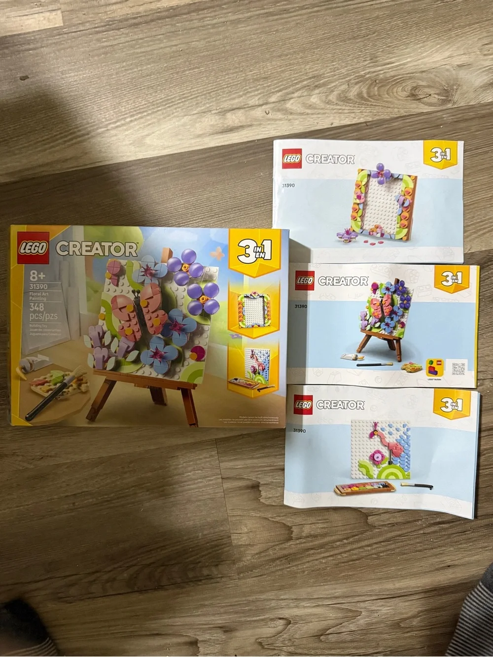 LEGO 31390 Floral Art Painting
